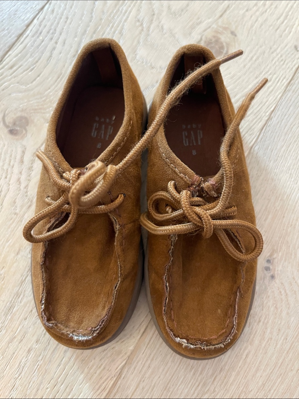 GAP Toddler Boys Tan Suede Moccasin Lace-Up Shoes Size  8
